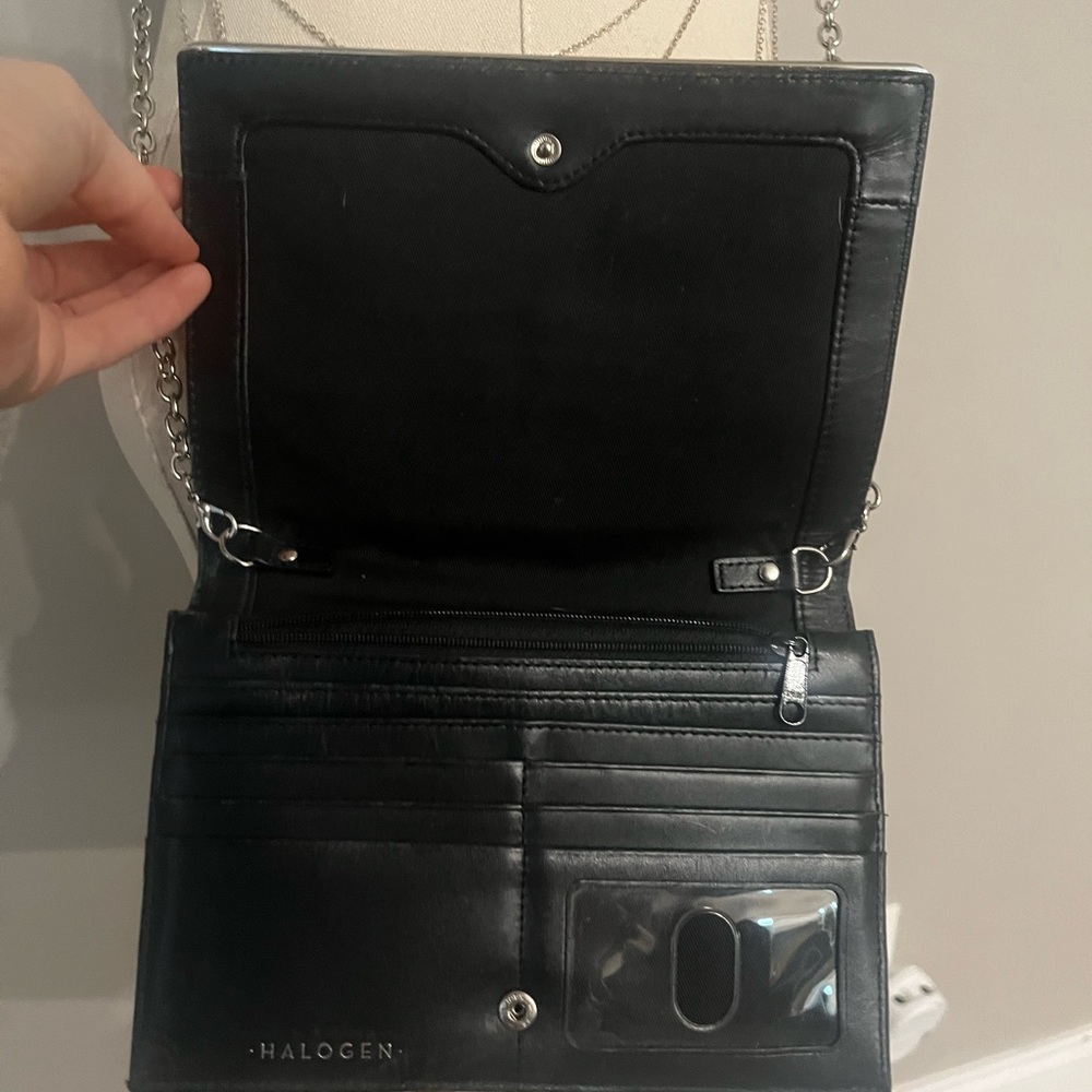 Halogen black wallet flat chain